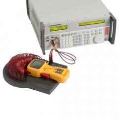 Калибратор для нескольких приборов Fluke 5502E 240